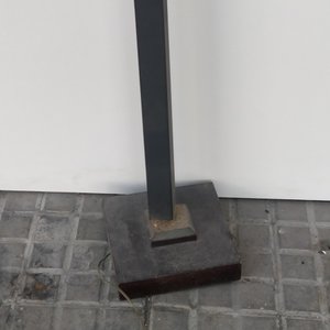 Lámpara de Pie Metálica y Madera con Detalles a Reparar - imagen 4