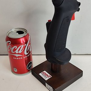 Réplica Mando de Vuelo Helicóptero UH1 con Soporte de Madera - imagen 1