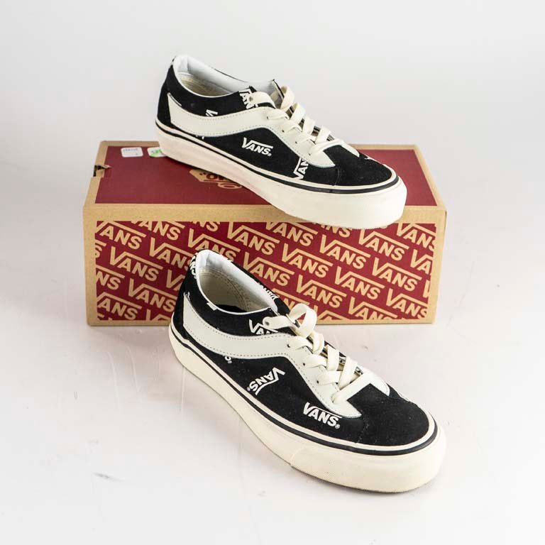 Item 2097828 - Image 1