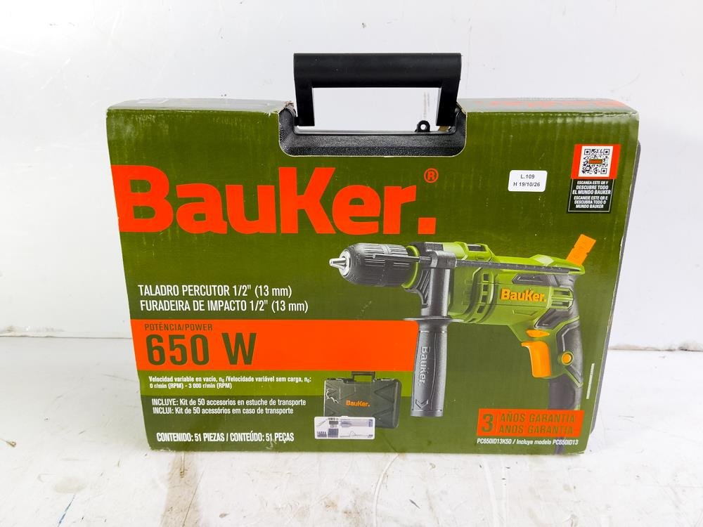 Taladro Percutor Bauker 650W con Maletín y Accesorios
