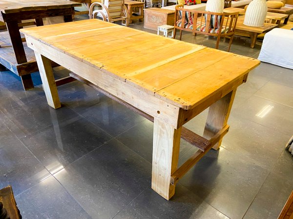 Mesa de Madera Rústica Estilo Campo - imagen 1