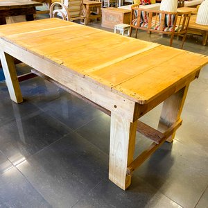Mesa de Madera Rústica Estilo Campo - imagen 1