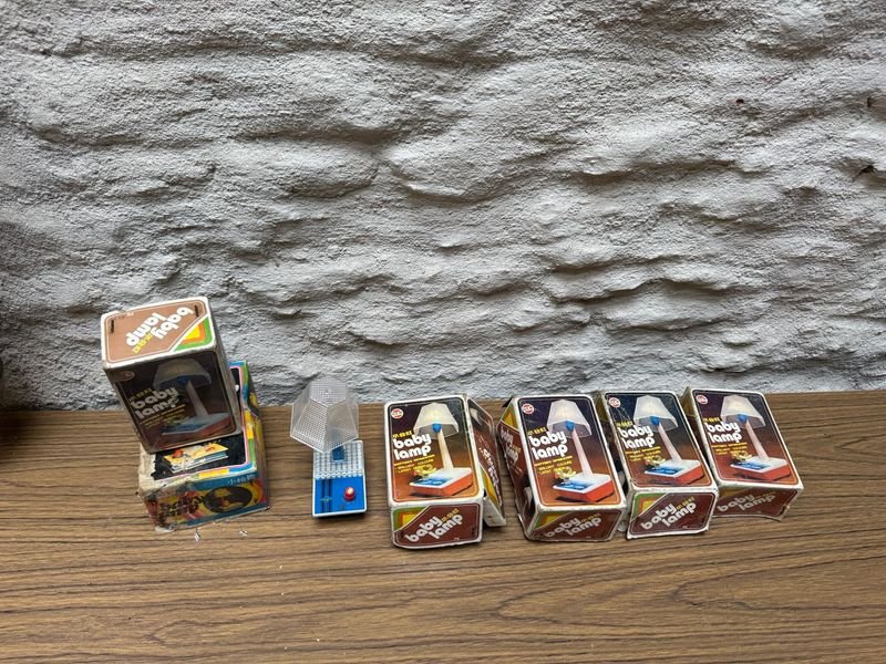 Lamparas de mesa a pila vintage nuevas