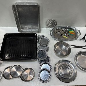 Bandeja esmaltada, acero inoxidable, posavasos y cubiertos - imagen 2