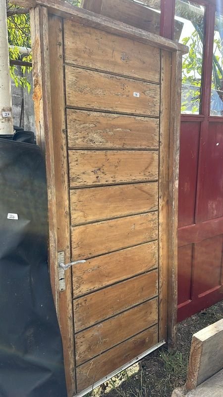 Item 897096 - Image 1