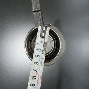 Jarra o Decantador de Vidrio Transparente con Detalles Metálicos - imagen 5