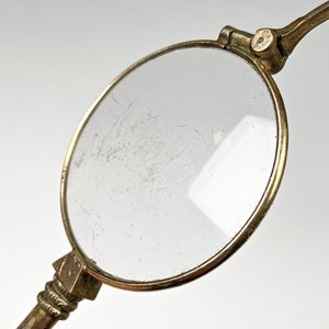 Anteojos Antiguos Plegables con Estuche Metálico - imagen 4