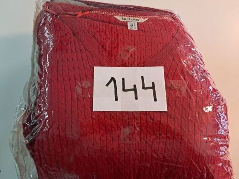 Lotes de ropa y accesorios para la pretemporada - imagen 4