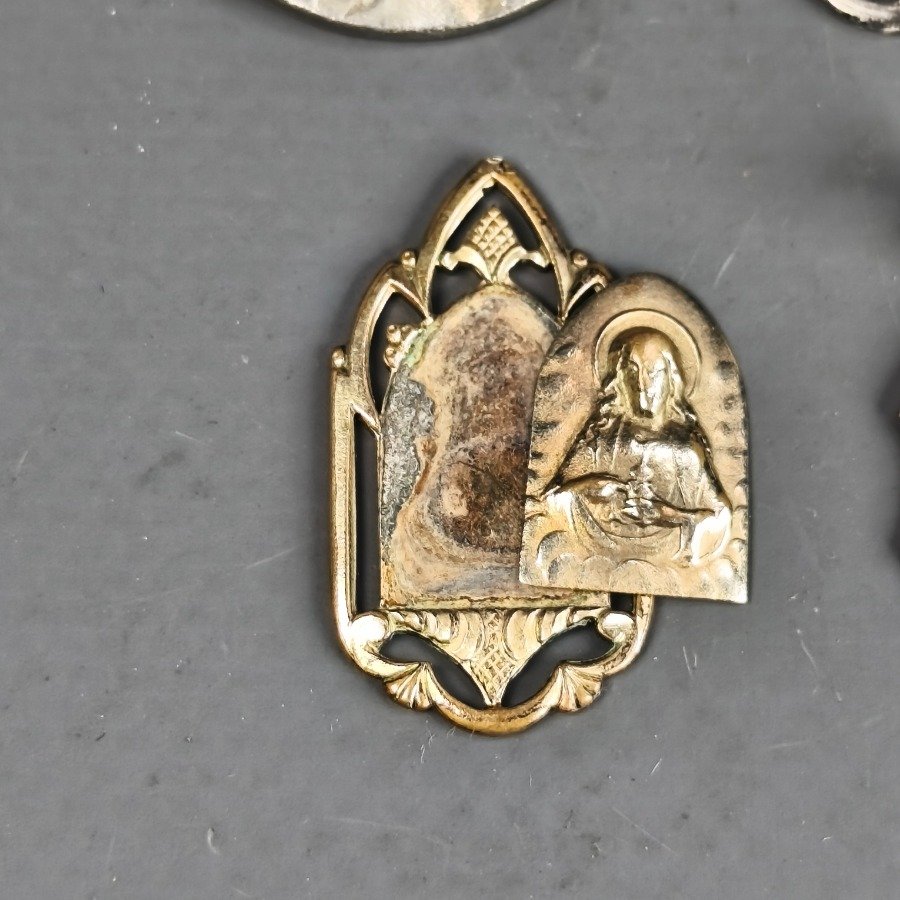 Item 16435 - Image 5