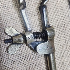 Morza de Banco Antigua para Joyero o Relojero en Bronce - imagen 2