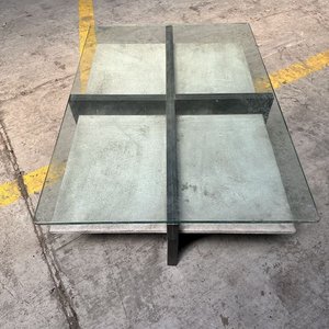 Mesa de Centro Moderna en Vidrio y Granito - imagen 2