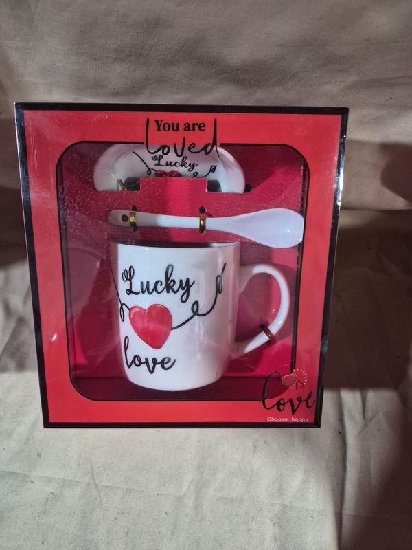 Set de Taza con Cuchara y Plato "Lucky Love"