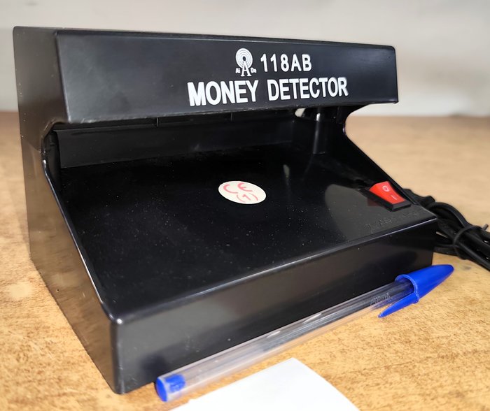 Item 16707 - Image 0