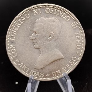Moneda de Plata 1 Peso Uruguay 1917 - imagen 4
