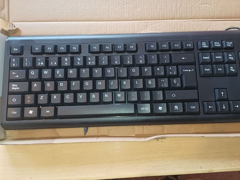 Lote de dos teclados nuevos y de alta calidad - imagen 5