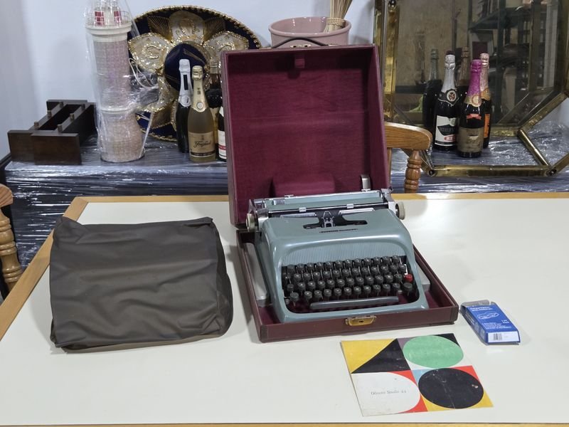 Item 829937 - Image 0