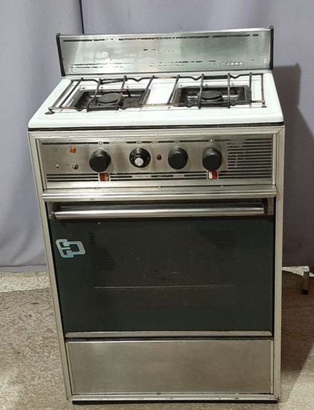 Cocina a Gas Delne con 2 Hornallas y Horno
