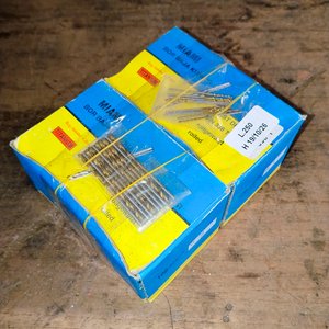 200 Mechas para Metal (1 y 2 mm) - Caja Original - imagen 2