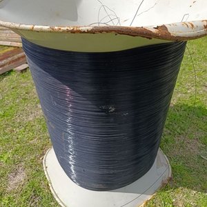 Bobina de Alambre Negro - imagen 2