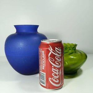 Jarrón Azul y Florero Verde de Vidrio - imagen 3