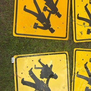 Lote anterior: Lote de 4 Carteles de Zona Escolar con Figuras de Niños