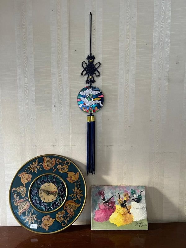 Conjunto Decorativo Oriental: Reloj Chino y Cuadro de Bailarinas
