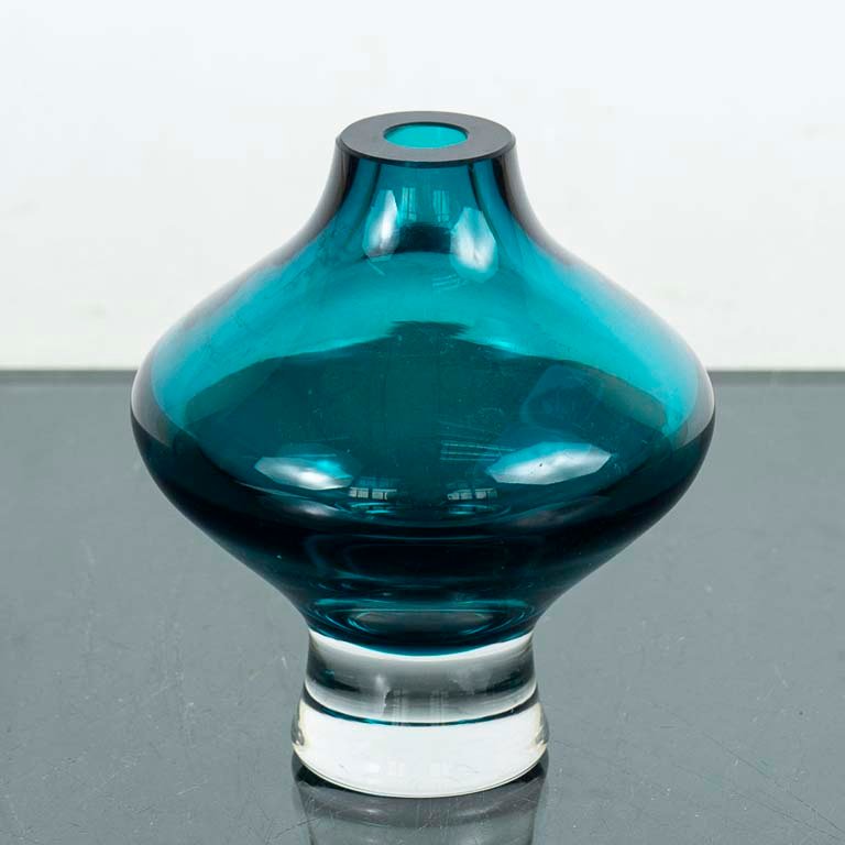 Lote anterior: Florero de cristal Koda - Medidas: 13x13cm