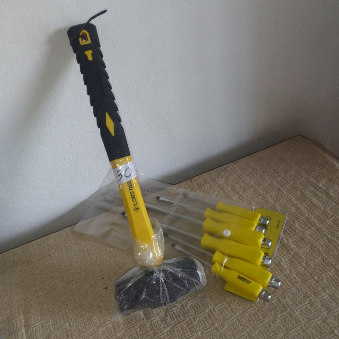 Item 18294 - Image 0