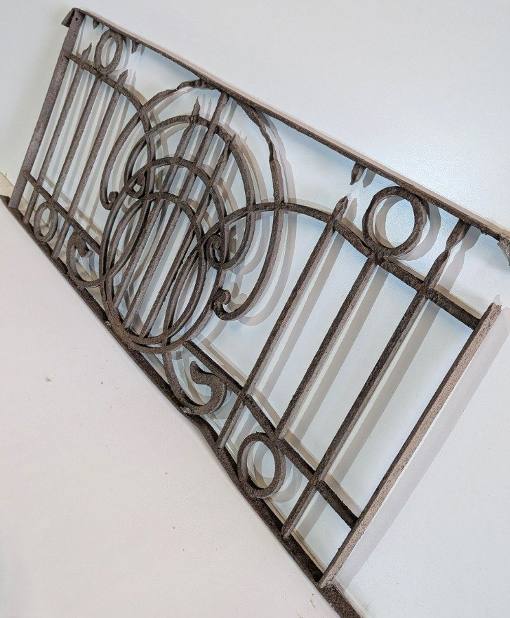 Item 18216 - Image 0