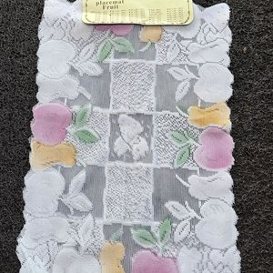 Lote siguiente: Mantel Individual Encaje con Diseño de Frutas
