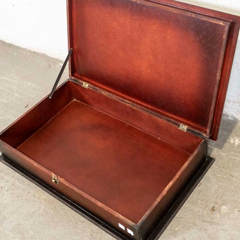 Caja de madera con dice CUTCSA en buen estado - imagen 3