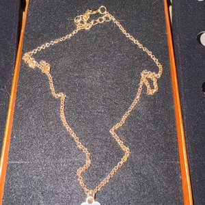 Lote siguiente: Cadena y Dije Corazón con Piedra Celeste - Joyería y Accesorios