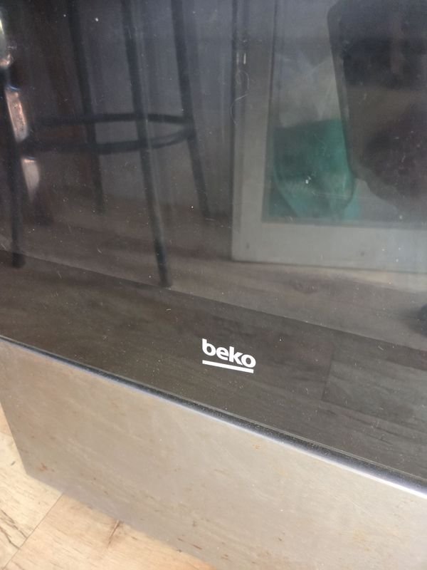 Cocina combinada Beko en acero inoxidable - imagen 2