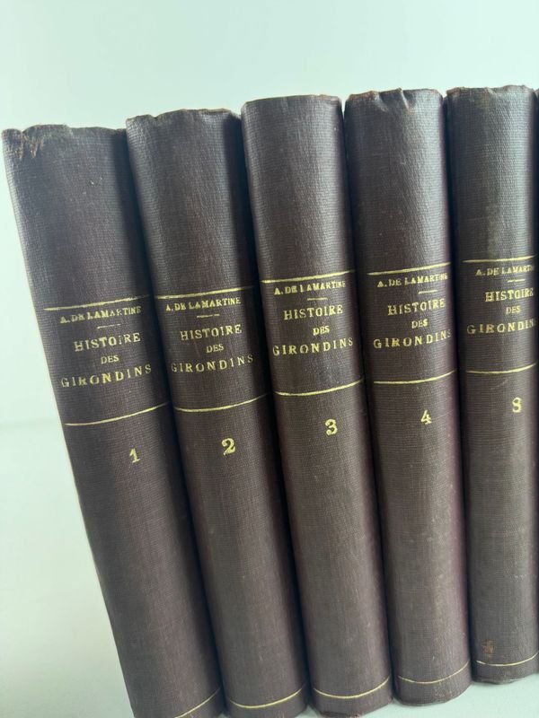 Colección de libros antiguos: Historia de los girondinos - imagen 2