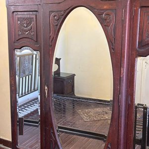 Ropero de Roble con 3 Puertas y Espejos Biselados - imagen 6