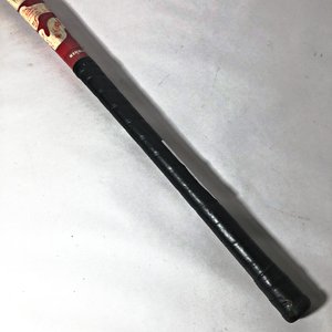 Lote de 5 piezas: Patineta, Palo de Hockey, Raqueta y 2 Pistolas de Agua - imagen 5