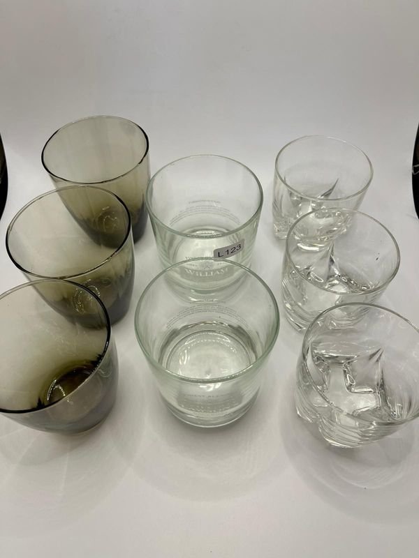 Vasos de vidrio en diferentes estilos y tamaños - imagen 1