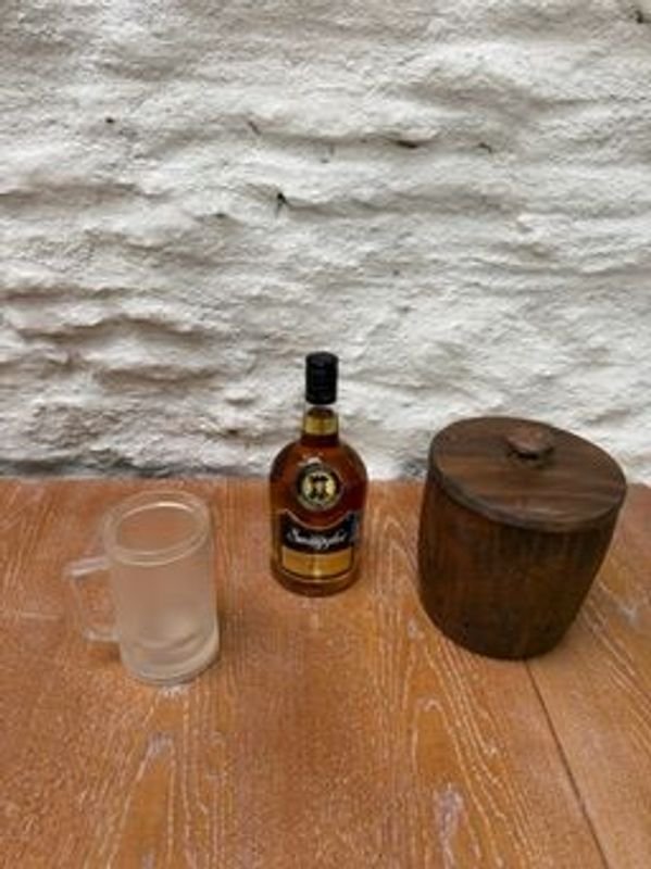 Bebidas y Accesorios para la Casa