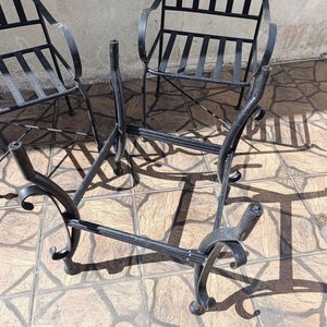 Conjunto de 2 Sillones y Estructura de Mesa de Hierro Negro - imagen 5