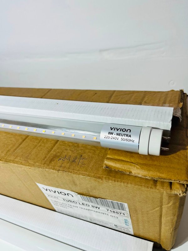 18 Tubos LED Vivion 8W Luz Neutra Transparentes - imagen 1
