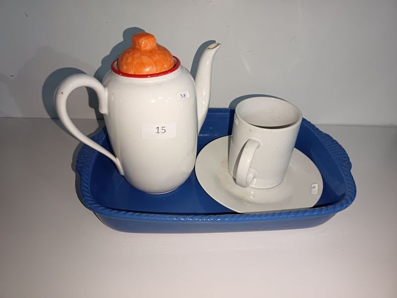 Tetera, Taza, Platillo y Fuente Azul