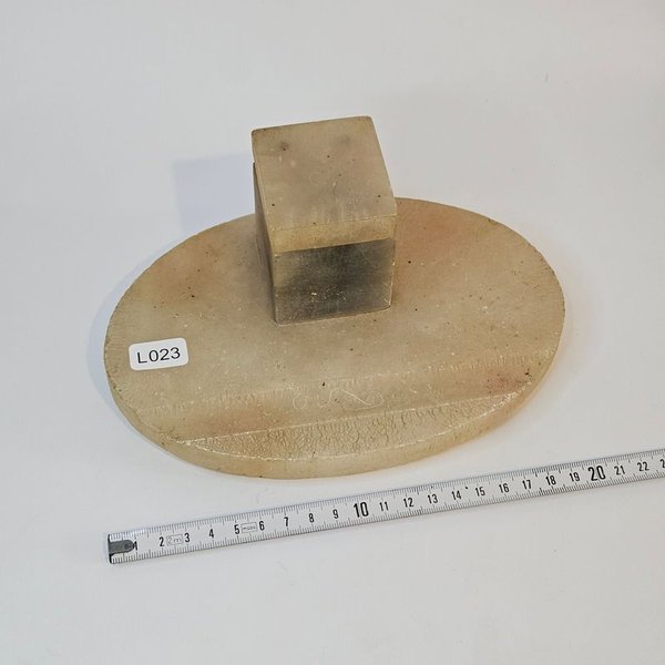 Antiguo tintero en piedra de estilo antiguo - imagen 1