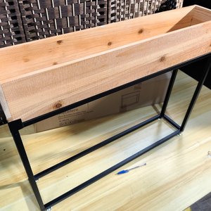 Macetero Plandalefo de Madera Maciza con Base Estructura Reforzada - imagen 3