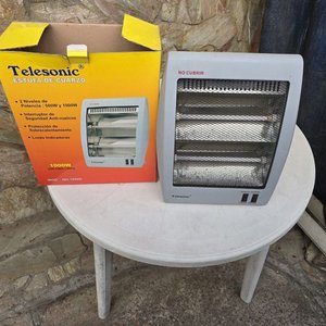 Lote siguiente: Estufa Eléctrica a Cuarzo Telesonic Chica