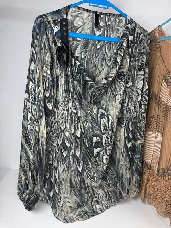 Item 829618 - Image 1