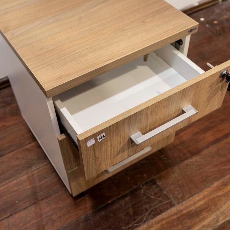 Item 2106836 - Image 1