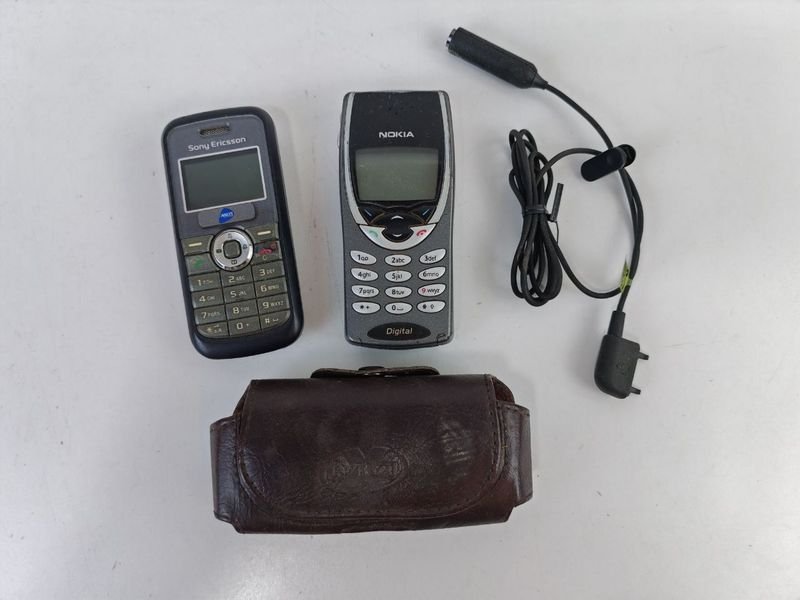 Lote anterior: Celulares y cargador para auto - L485