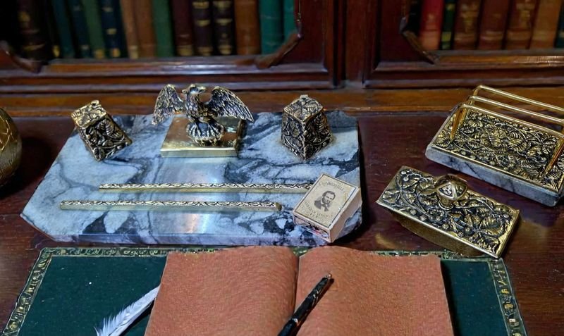 Item 881159 - Image 0