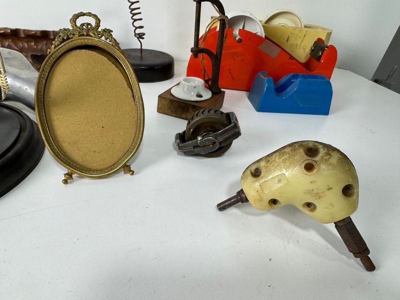 Gran lote de accesorios para escritorio y oficina - imagen 2
