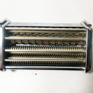 Máquina Manual para Hacer Pasta Fresca y Tallarines Imperia - imagen 2